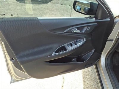 2022 Chevrolet Malibu LS 1LS