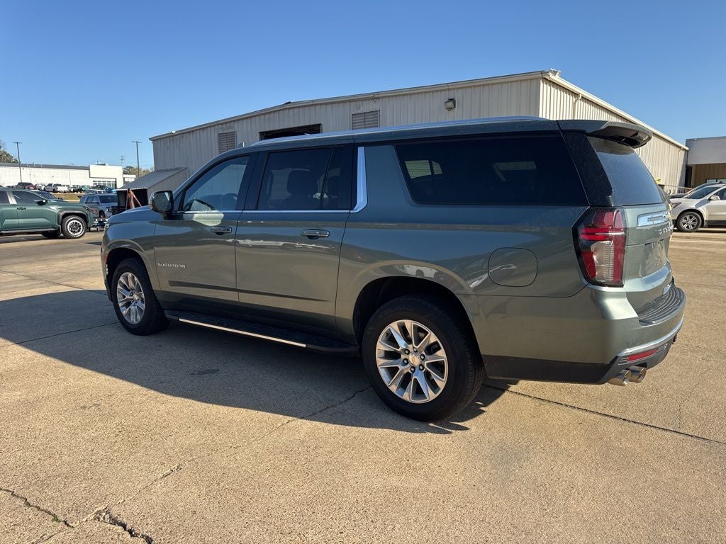 2023 Chevrolet Suburban Premier