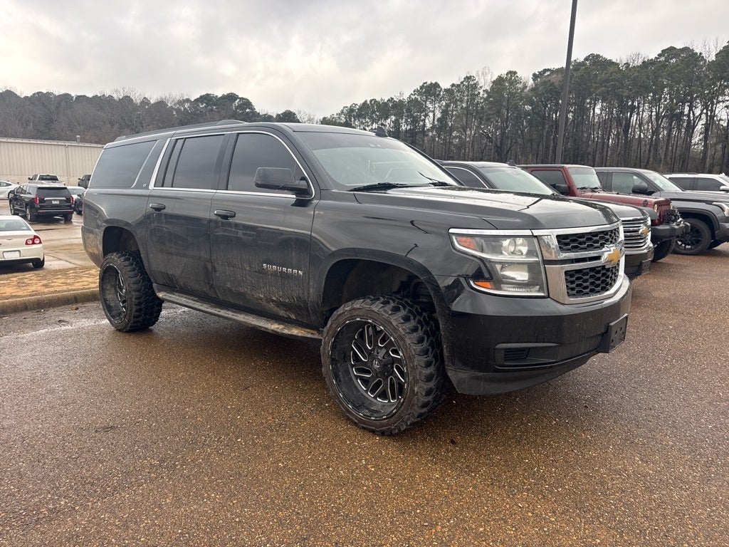 2019 Chevrolet Suburban LT