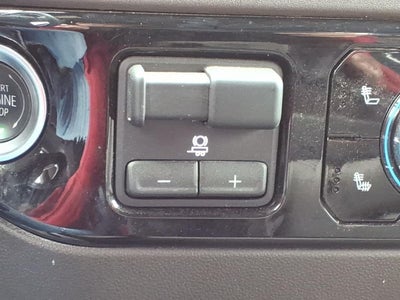 2025 GMC Sierra SLT