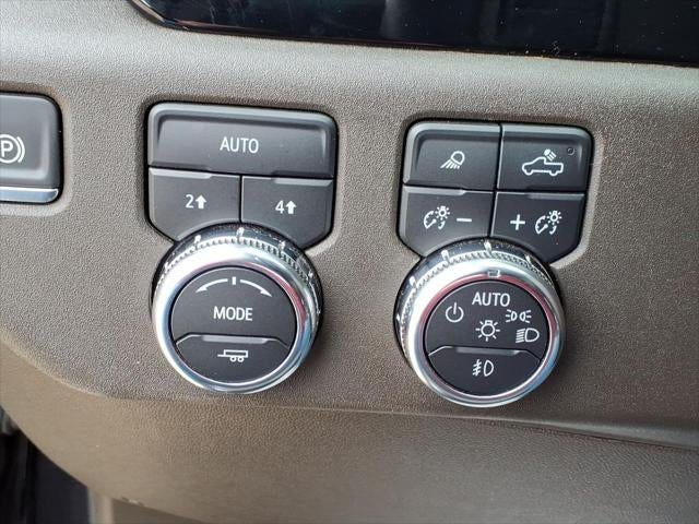2025 GMC Sierra SLT