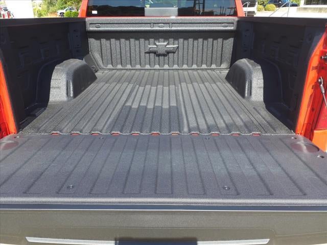 2024 Chevrolet Silverado LT LT1