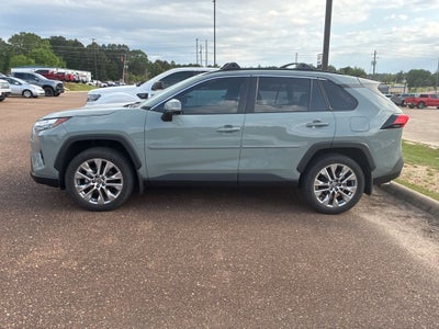 2023 Toyota RAV4 XLE Premium