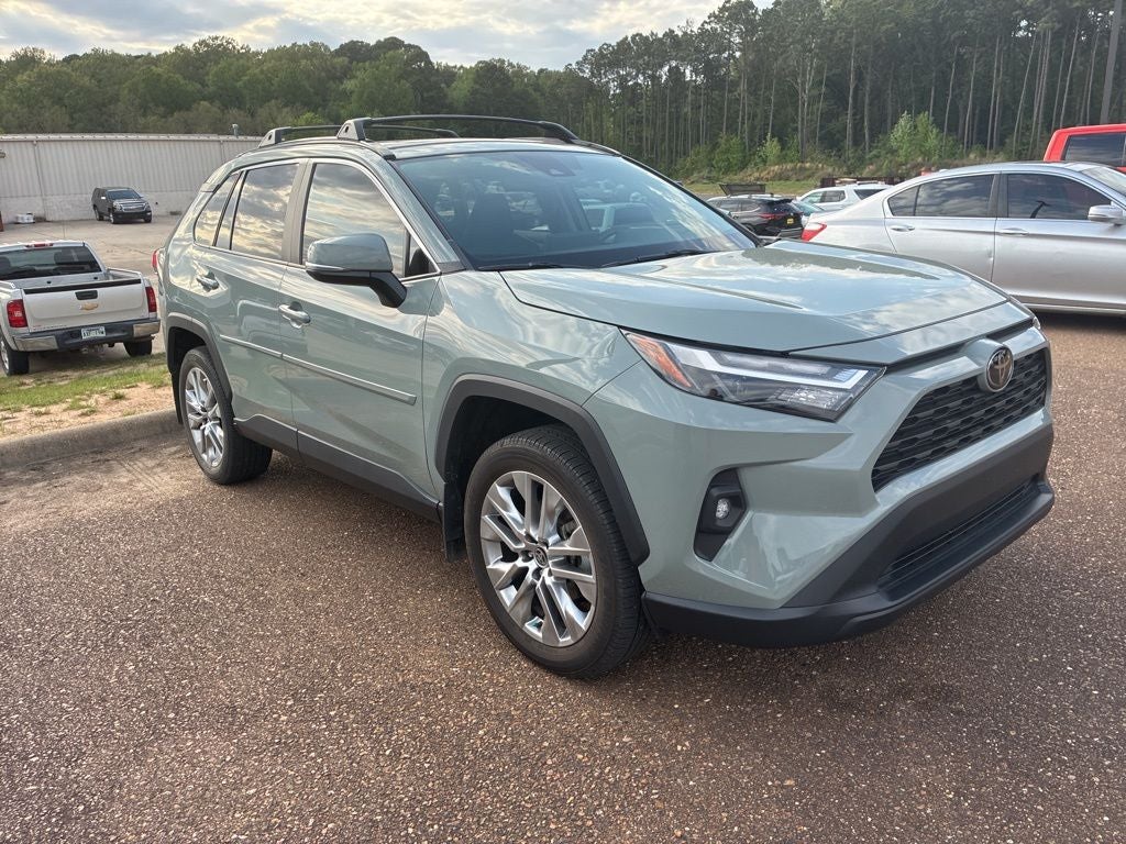 2023 Toyota RAV4 XLE Premium