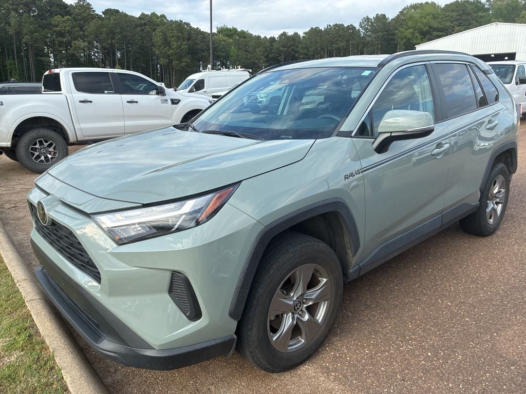 2023 Toyota RAV4 XLE