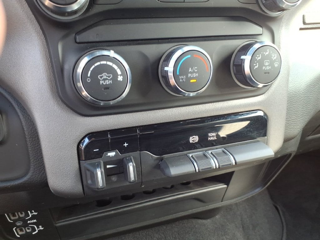 2024 RAM 3500 Big Horn