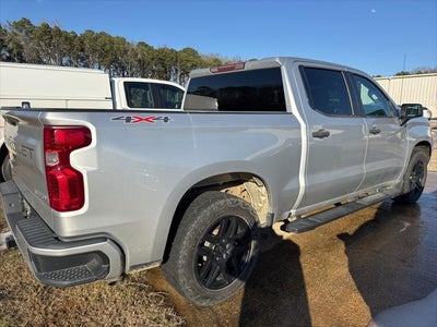 2022 Chevrolet Silverado Custom