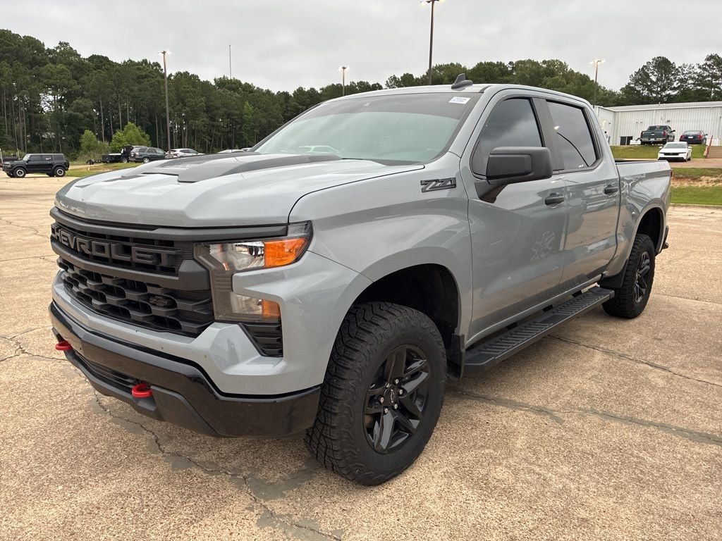 2024 Chevrolet Silverado Custom Trail Boss