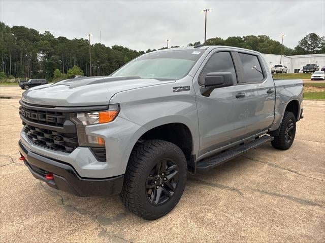 2024 Chevrolet Silverado Custom Trail Boss