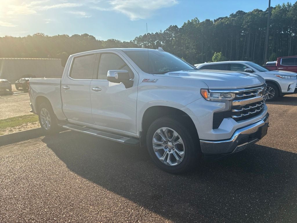 2025 Chevrolet Silverado 1500 LTZ