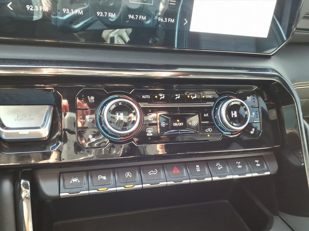 2023 GMC Sierra 1500 AT4X