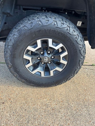 2023 Toyota Tacoma TRD Off-Road V6