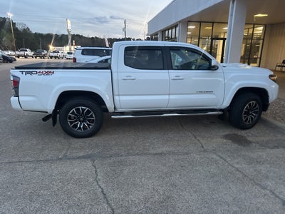 2022 Toyota Tacoma TRD Sport V6