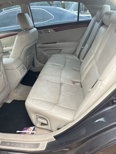 2011 Toyota AVALON Limited