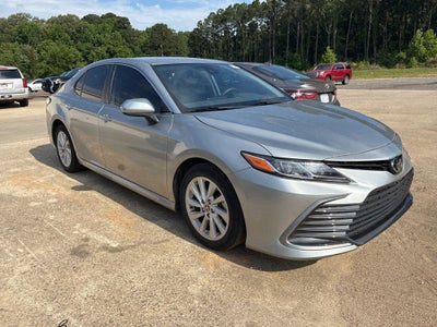 2022 Toyota Camry LE