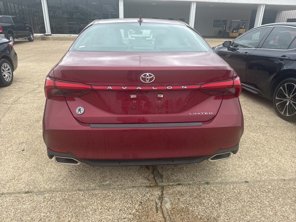 2022 Toyota Avalon Limited