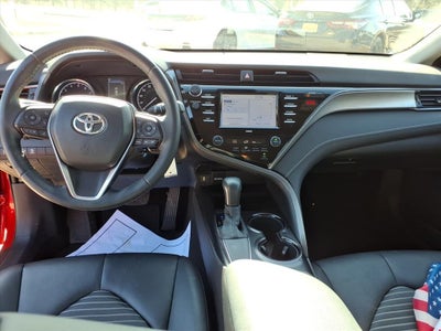 2020 Toyota CAMRY SE