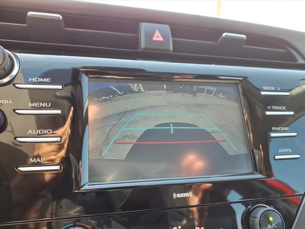 2020 Toyota CAMRY SE