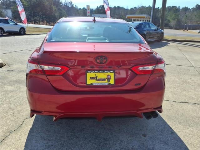 2020 Toyota CAMRY SE