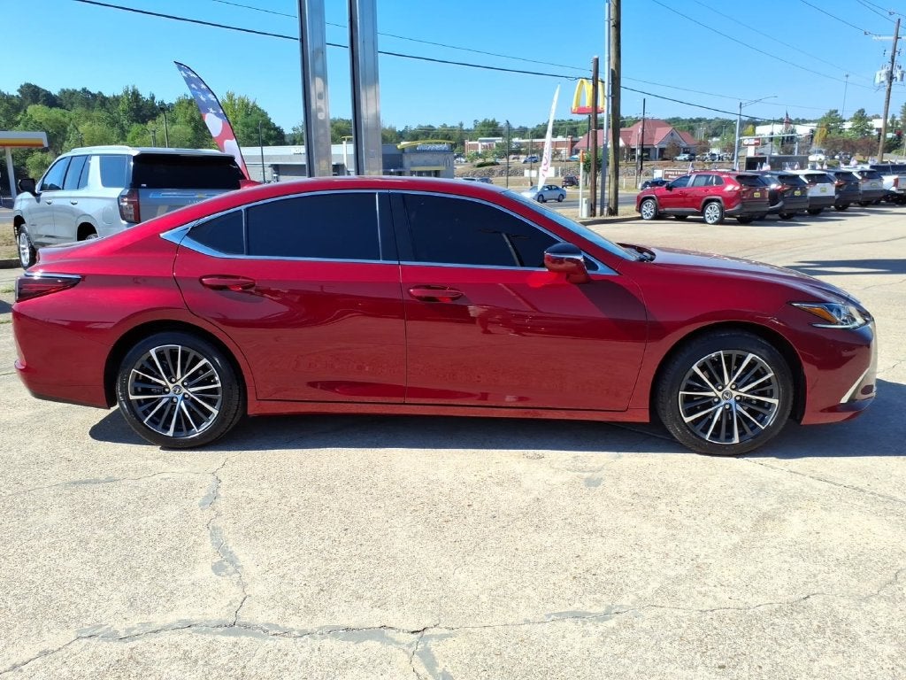 2025 Lexus ES 350