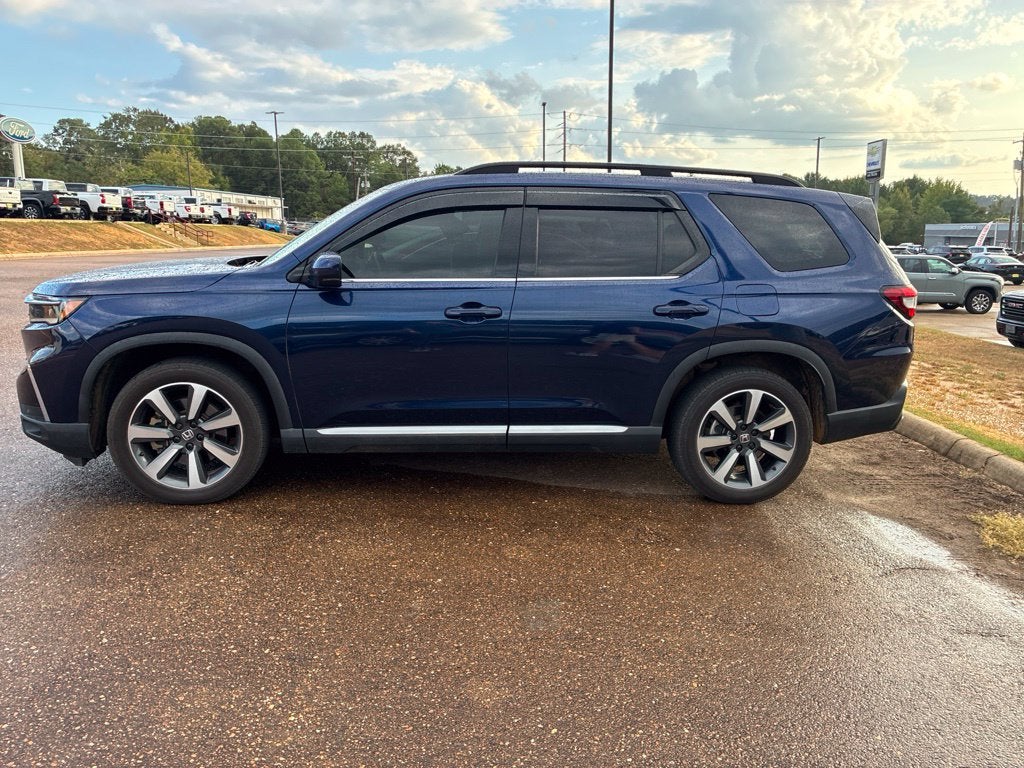 2023 Honda Pilot Elite
