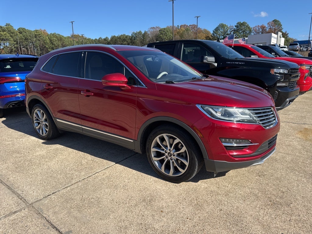 2015 Lincoln MKC Base