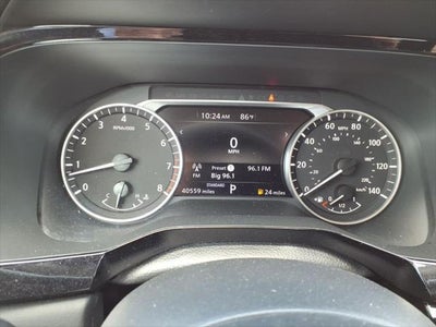 2025 Nissan Pathfinder SV