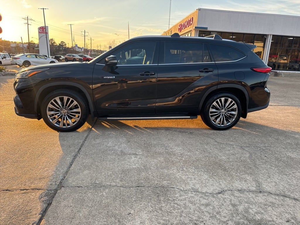 2021 Toyota HIGHLANDER HYBRD Platinum