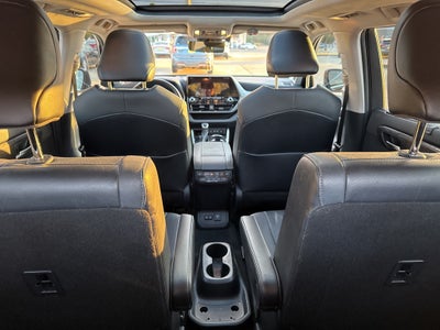 2021 Toyota HIGHLANDER HYBRD Platinum