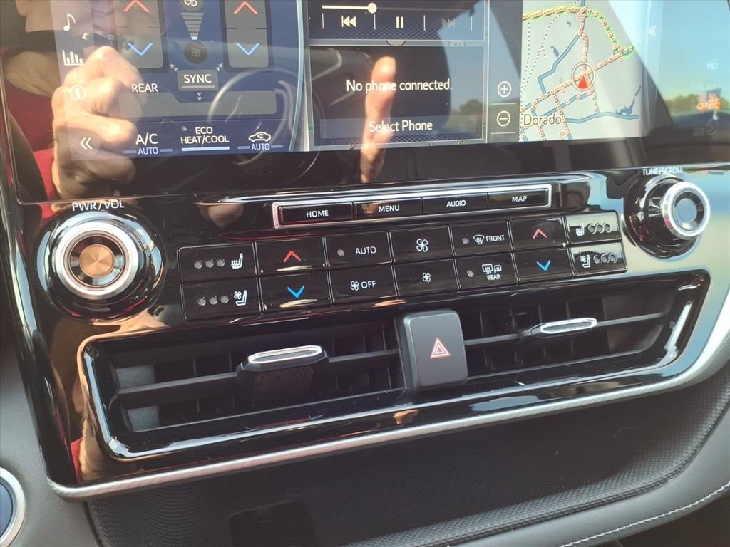 2021 Toyota Highlander Hybrid Platinum