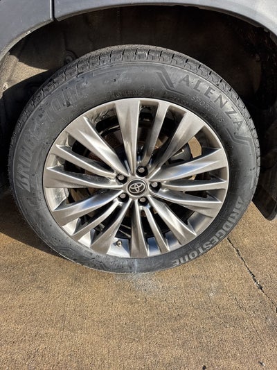 2021 Toyota HIGHLANDER HYBRD Platinum