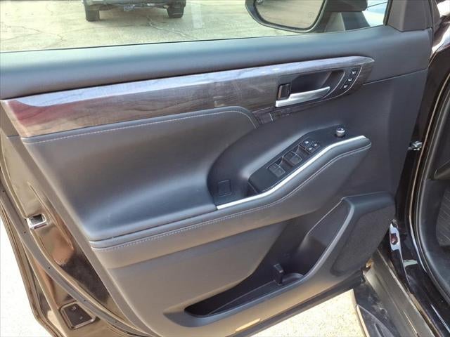 2021 Toyota HIGHLANDER HYBRD Platinum