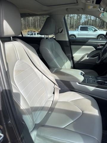 2020 Toyota HIGHLANDER XLE