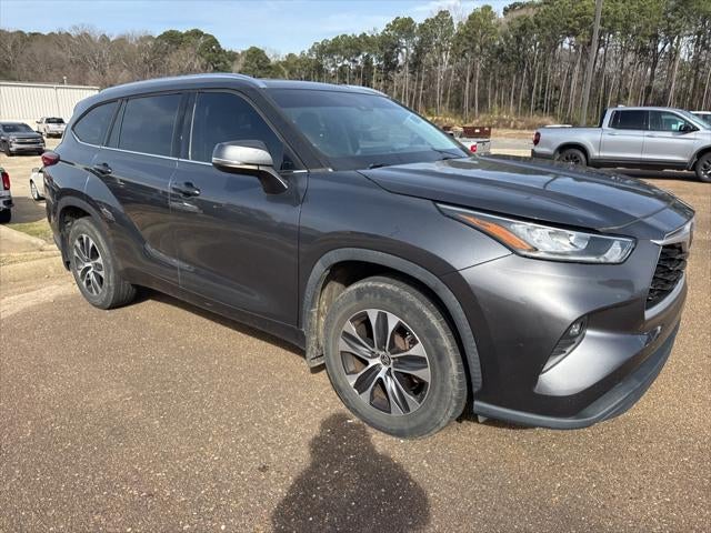 2020 Toyota HIGHLANDER XLE