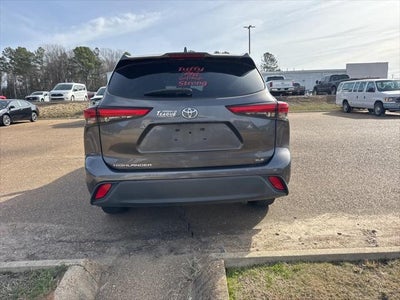 2020 Toyota HIGHLANDER XLE