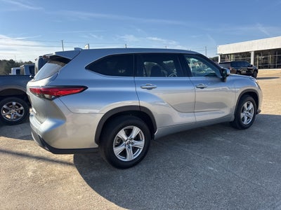 2020 Toyota HIGHLANDER LE