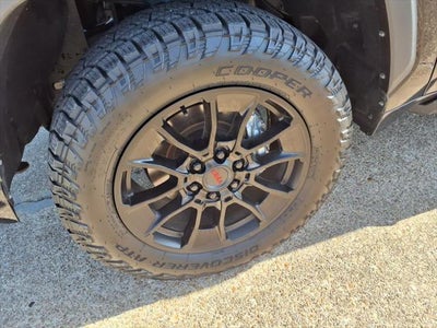 2023 Toyota TUNDRA 4X4 SR5