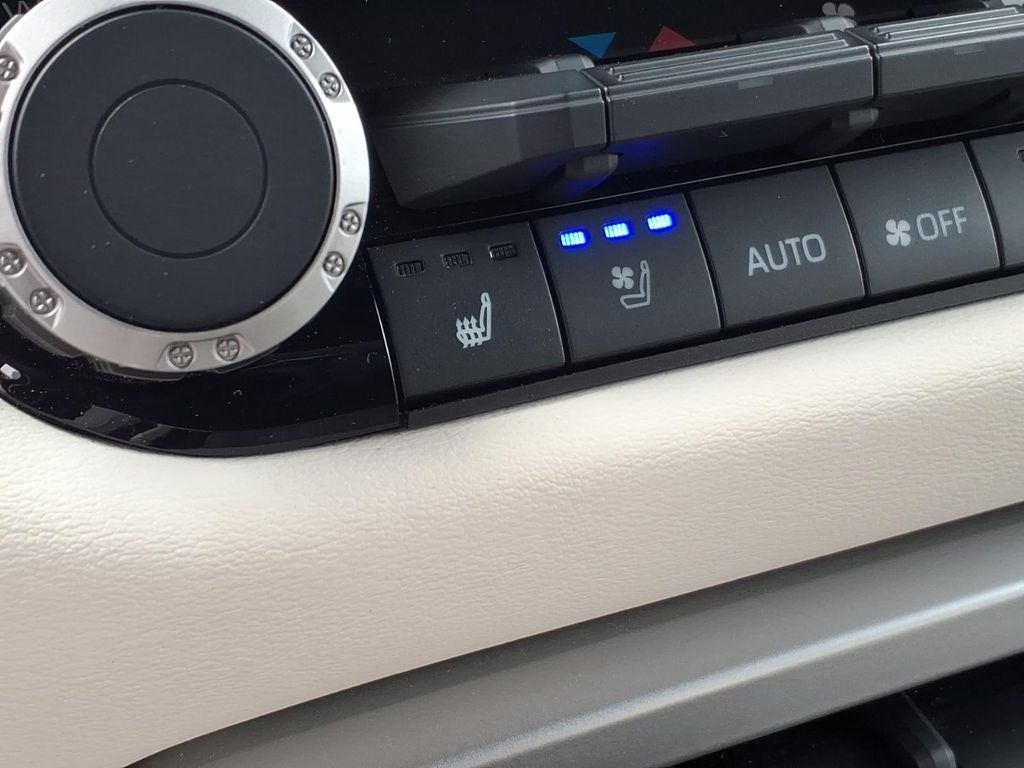 2024 Toyota Sequoia Capstone