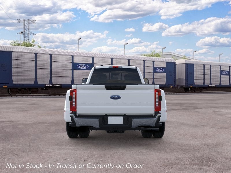 2026 Ford Super Duty F-350® XLT