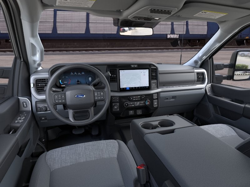 2026 Ford Super Duty F-350® XLT