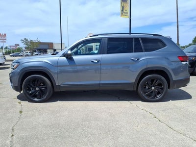 2022 Volkswagen Atlas 2.0T SE w/Technology