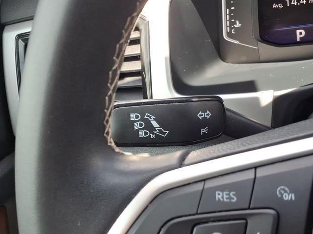 2022 Volkswagen Atlas 2.0T SE w/Technology