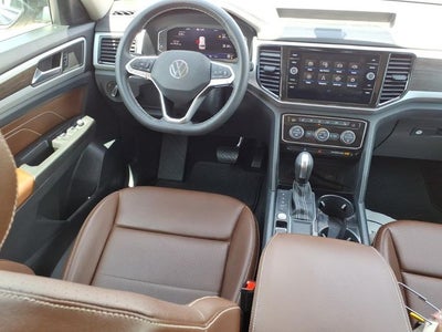 2022 Volkswagen Atlas 2.0T SE w/Technology