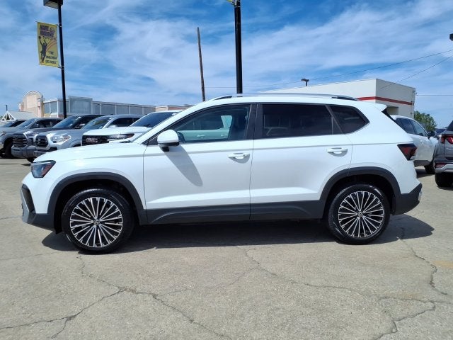 2025 Volkswagen Taos 1.5T SE