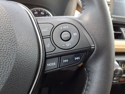 2022 Toyota RAV4 Hybrid XLE Premium