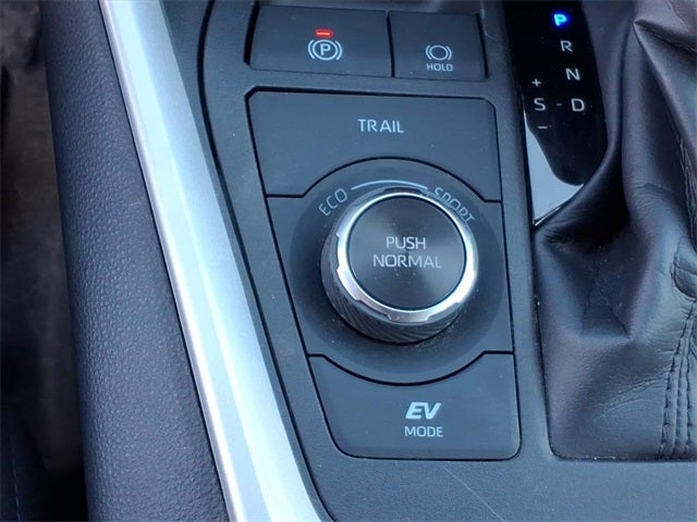 2024 Toyota RAV4 Hybrid SE