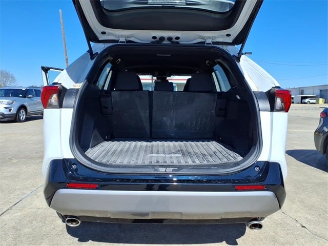2024 Toyota RAV4 Hybrid SE