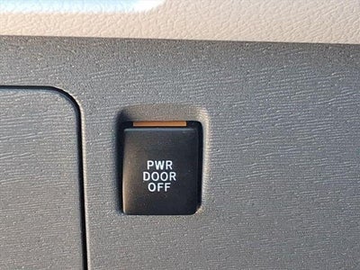 2020 Toyota Sienna LE 8 Passenger