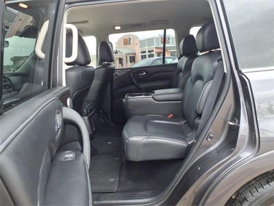 2024 INFINITI QX80 LUXE