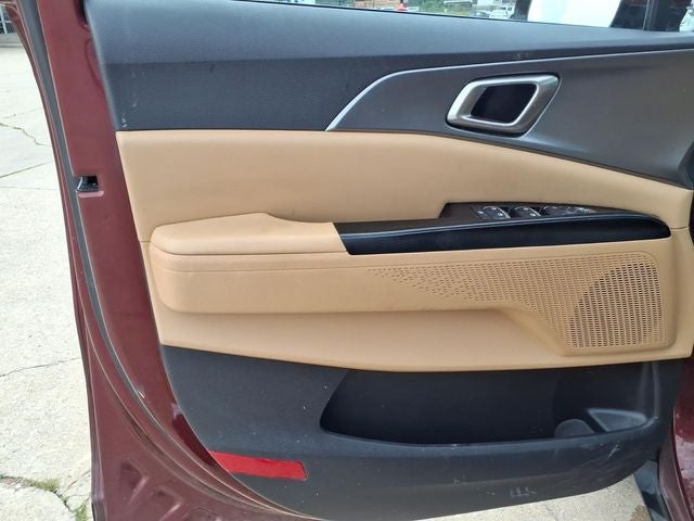 2024 Kia Carnival LX